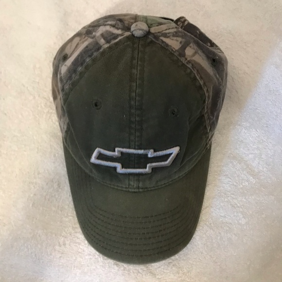 Infinity Headwear Chevrolet Adult Small Adjustable Camou Cap - Picture 6 of 13